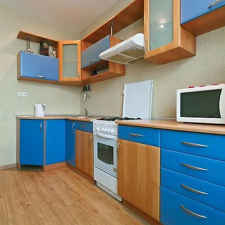 On Leningradskaya Apartament